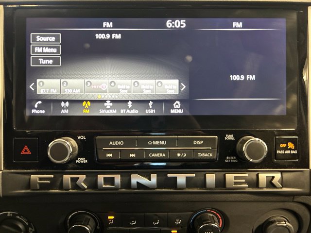 Used 2025 Nissan Frontier SV AWD/4WD image 27
