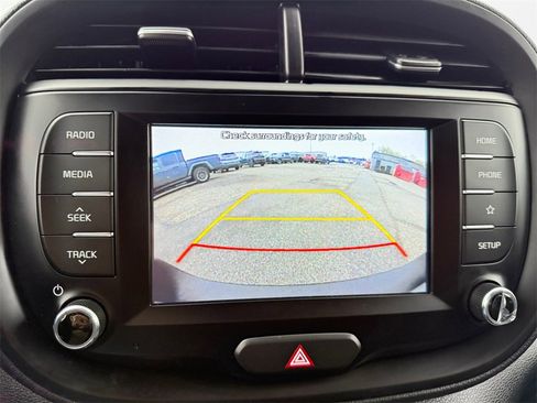 Certified 2021 Kia Soul LX image 23