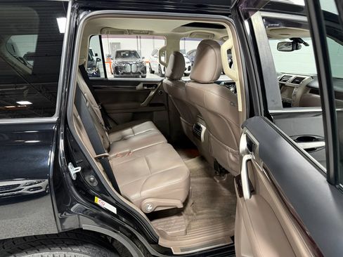 Used 2014 Lexus GX 460 Luxury w/ Driver Support Package AWD/4WD image 50