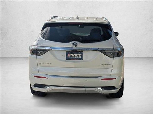 Used 2022 Buick Enclave Avenir w/ Avenir Technology Package image 7