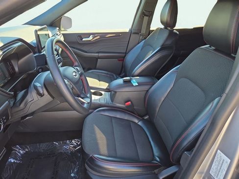 Used 2024 Ford Escape ST-Line image 18