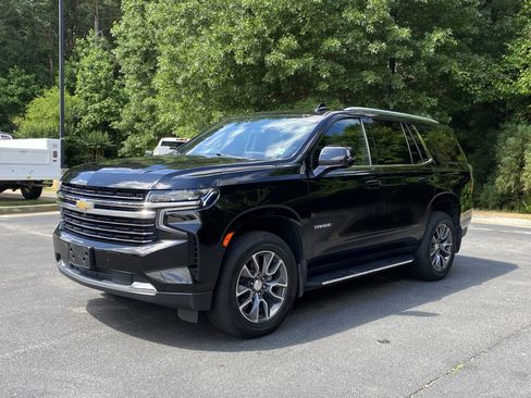 Used 2021 Chevrolet Tahoe LT w/ LT Signature Package AWD/4WD image 5