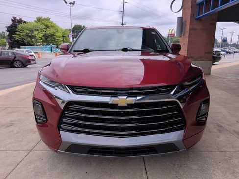 Used 2019 Chevrolet Blazer Premier w/ Sun and Wheels Package AWD/4WD image 11