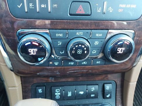 Used 2015 Buick Enclave Premium w/ Experience Buick Package image 18