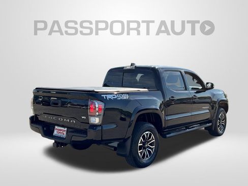 Certified 2020 Toyota Tacoma TRD Sport w/ Technology Package AWD/4WD image 12