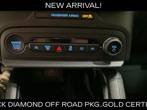 Used 2025 Ford Bronco Sport Big Bend AWD/4WD image 37