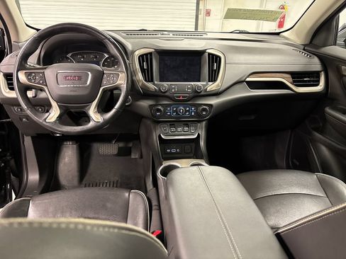 Used 2020 GMC Terrain Denali w/ Denali Premium Package FWD image 28
