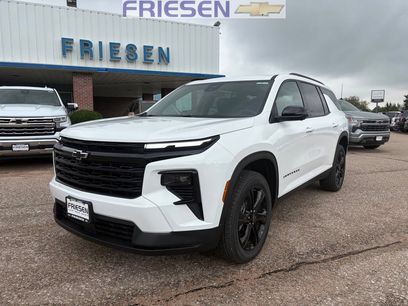 New 2027 Chevrolet Traverse LT w/ Midnight/Sport Edition