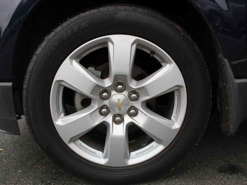 Used 2017 Chevrolet Traverse LT w/ Style and Technology Package image 31