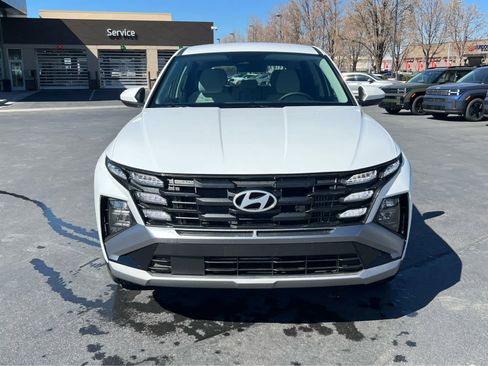 New 2026 Hyundai Tucson Blue SE AWD/4WD image 3