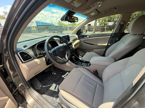 Used 2019 Hyundai Tucson Value FWD image 15