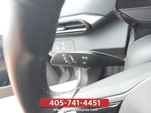 Used 2023 Volkswagen ID.4 Pro S AWD/4WD image 12