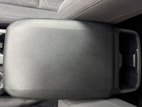 Used 2018 Toyota Tacoma TRD Off-Road image 35