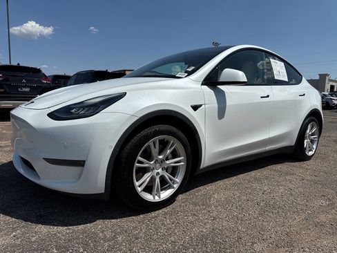Used 2020 Tesla Model Y Long Range AWD/4WD image 3
