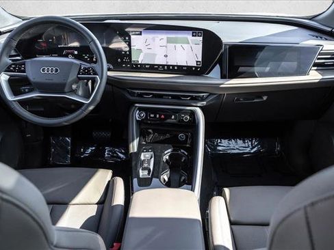 Certified 2025 Audi Q5 Prestige image 20