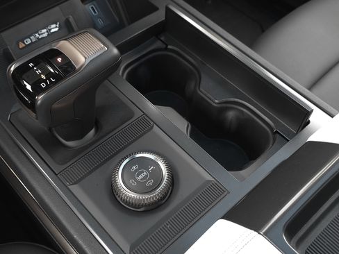 Used 2025 GMC Hummer EV 3X w/ LPO, Dark Essentials Package image 16