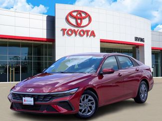 Used 2024 Hyundai Elantra SEL FWD video 1
