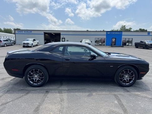 Used 2018 Dodge Challenger GT AWD/4WD image 9