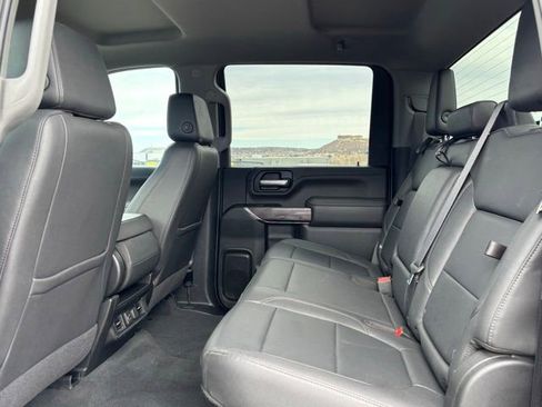 Used 2022 Chevrolet Silverado 2500 LTZ w/ Z71 Off-Road Package image 15