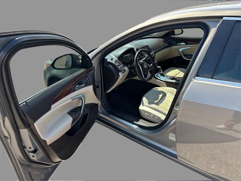 Used 2017 Buick Regal AWD image 33