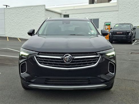 Used 2023 Buick Envision Essence image 2