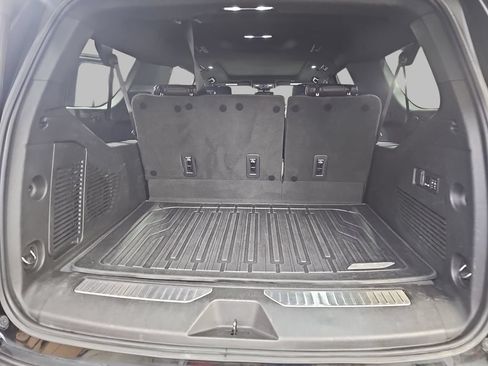 Used 2023 GMC Yukon XL Denali w/ LPO, Floor Liner Package AWD/4WD image 17