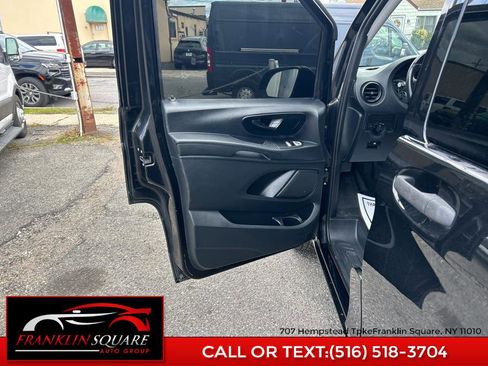 Used 2019 Mercedes-Benz Metris Standard Roof 126 Wheelbase image 17