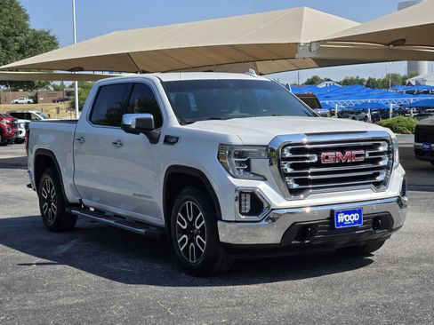 Used 2019 GMC Sierra 1500 SLT RWD image 2