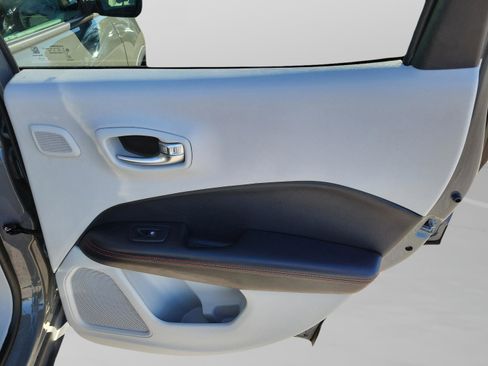 Used 2021 Jeep Compass Limited w/ Sun and Sound Group image 30