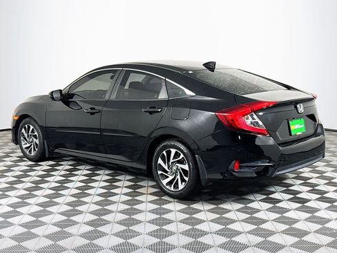 Used 2018 Honda Civic EX image 6