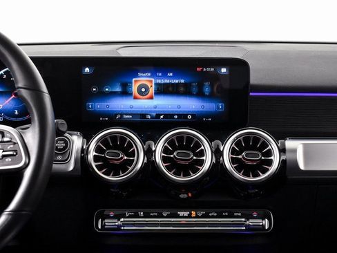 Certified 2023 Mercedes-Benz GLB 250 image 31