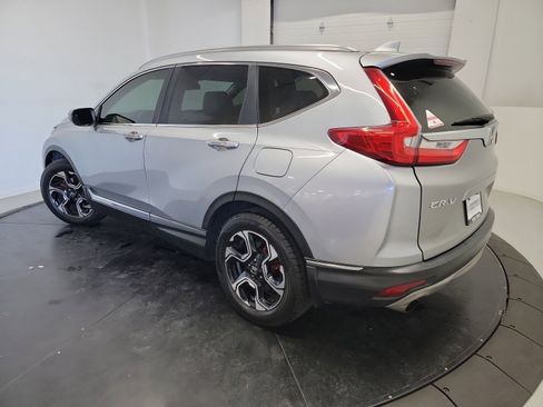 Used 2018 Honda CR-V Touring image 6