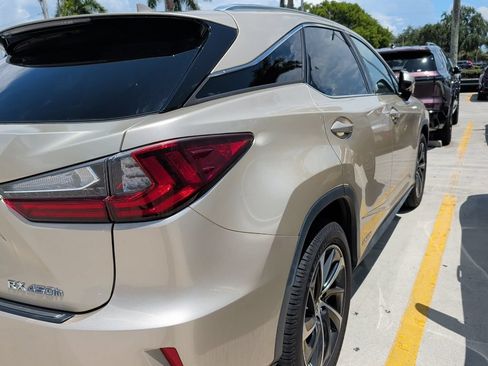 Used 2018 Lexus RX 450h AWD w/ Luxury Package image 5