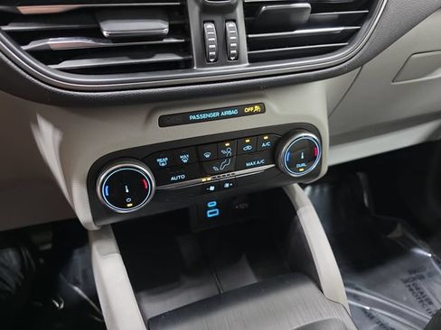 Certified 2023 Ford Escape Active FWD image 21