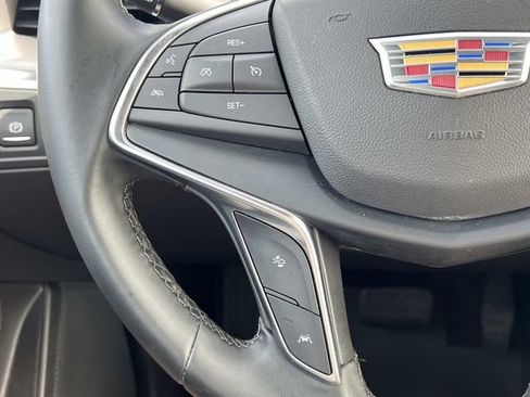 Certified 2024 Cadillac XT5 Luxury w/ LPO, Floor Liner Package AWD/4WD image 26