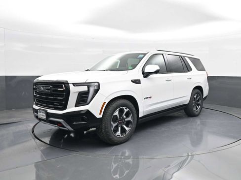 New 2025 GMC Yukon AT4 Ultimate w/ LPO, Illumination Package image 4