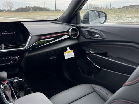 New 2026 Chevrolet Trax RS w/ Driver Confidence Package image 16