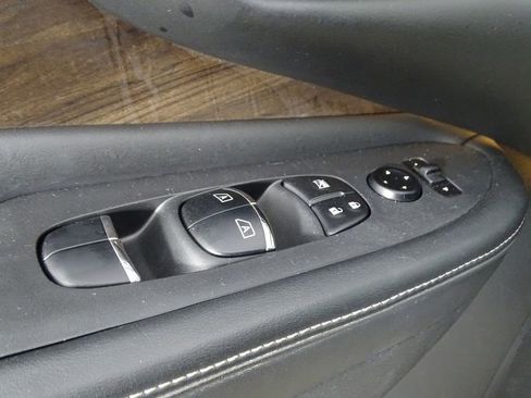 Used 2020 Nissan Murano Platinum w/ Cargo Package image 19