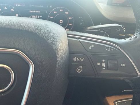 Used 2017 Audi Q7 3.0T Prestige AWD/4WD image 16