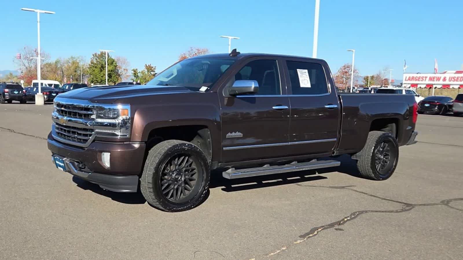 Used 2016 Chevrolet Silverado 1500 High Country w/ High Country Premium Package AWD/4WD image 4