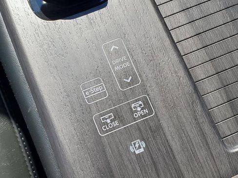 Certified 2024 Nissan Ariya AWD image 25