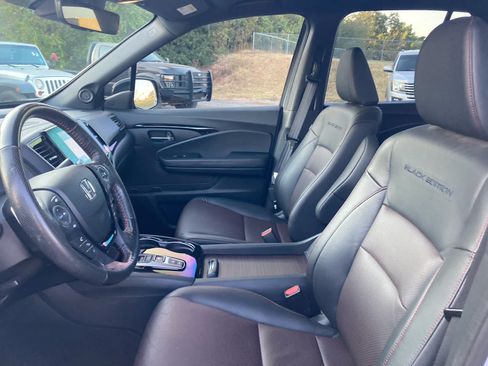 Used 2023 Honda Ridgeline Black Edition image 3