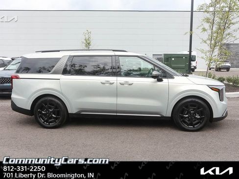 New 2026 Kia Carnival SX Prestige image 8