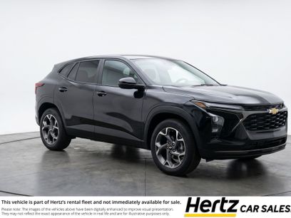 Used 2025 Chevrolet Trax LT