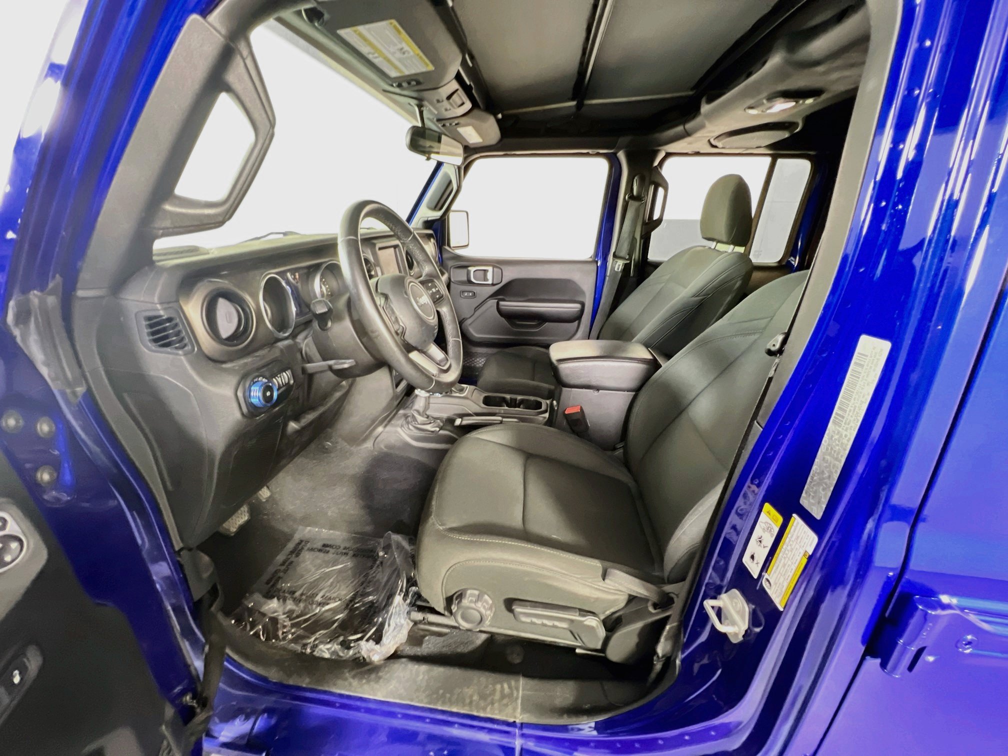 Used 2018 Jeep Wrangler Unlimited Sport S AWD/4WD image 19