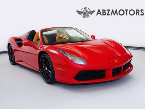 Used 2018 Ferrari 488 Spider RWD image 1