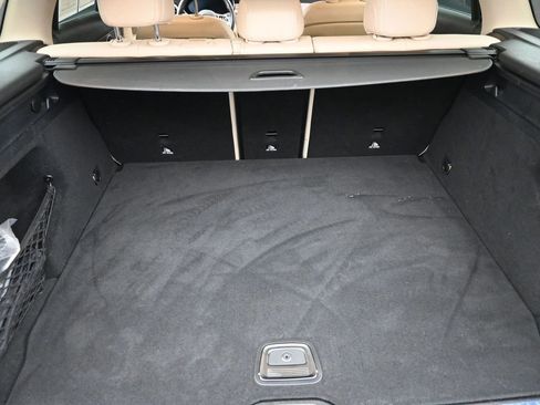 Used 2022 Mercedes-Benz GLC 300 4MATIC image 9