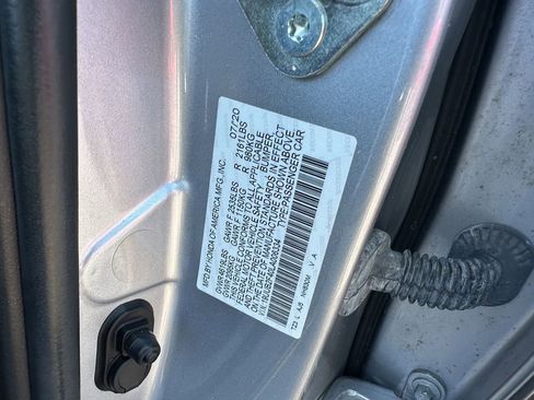 Used 2020 Acura TLX w/Technology Pkg image 34