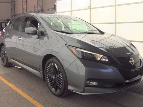 Used 2024 Nissan Leaf SV Plus image 2