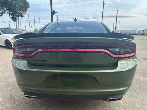 Used 2023 Dodge Charger SXT w/ Blacktop Package RWD image 6